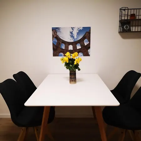 Heiligkreuzer Feriendomizil Apartment *